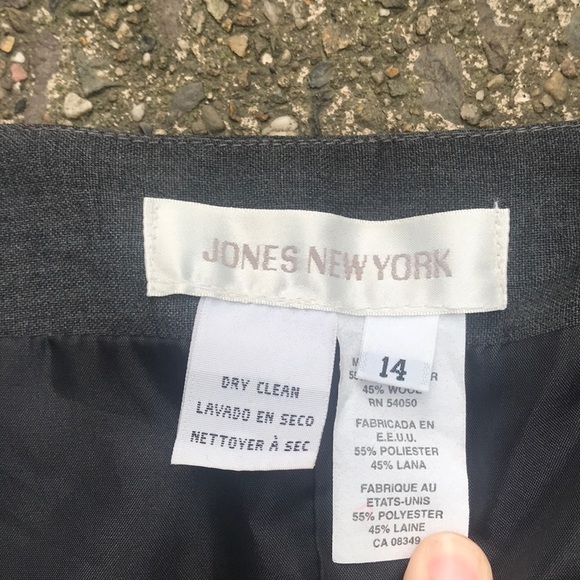 Jones New York Pencil Skirt - Picture 7 of 10